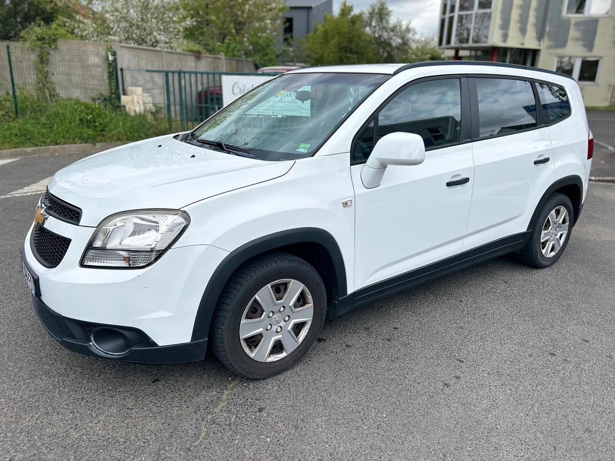 Chevrolet Orlando 1.8 16 V 140 CH 7 place en 4XCBLeu