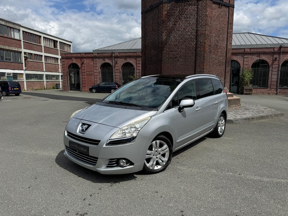 Peugeot 5008 1.6 hdi 110cv 7 places Allure - Garantie