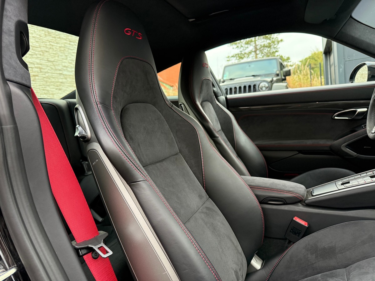 Porsche 911 TYPE 991 COUPE GTS 450 CH / CARNET / 61296 KMS