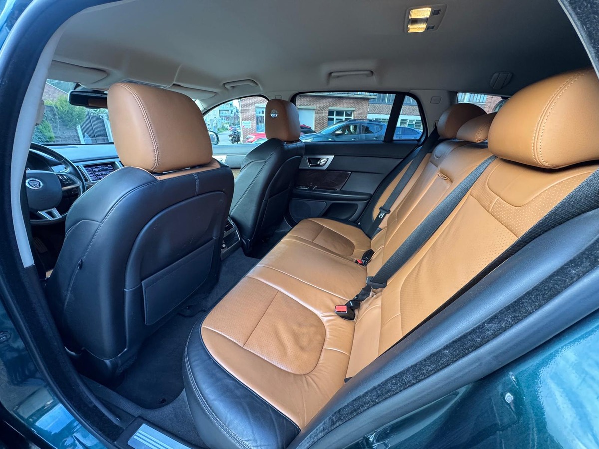 Jaguar XF 2.2D 200CV SPORTBRAKE LUXE - Garantie