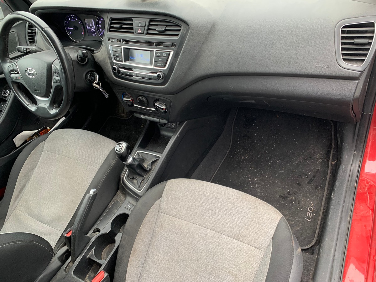 Hyundai i20 84 ch | Edition 1 | Régulateur de vitesse | Jantes Alu | Climatisation | Radar arriére