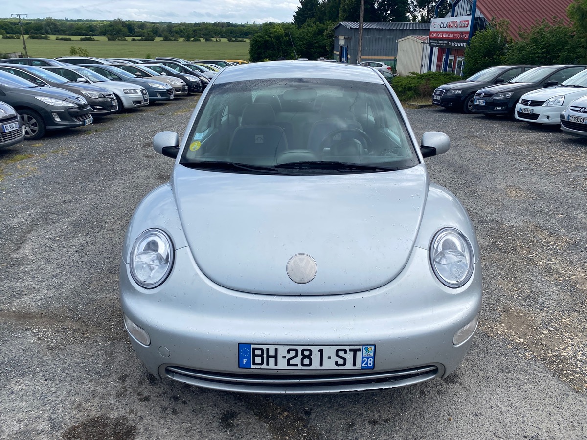 Volkswagen NEWBEETLE 1.6i 100cv 200211km