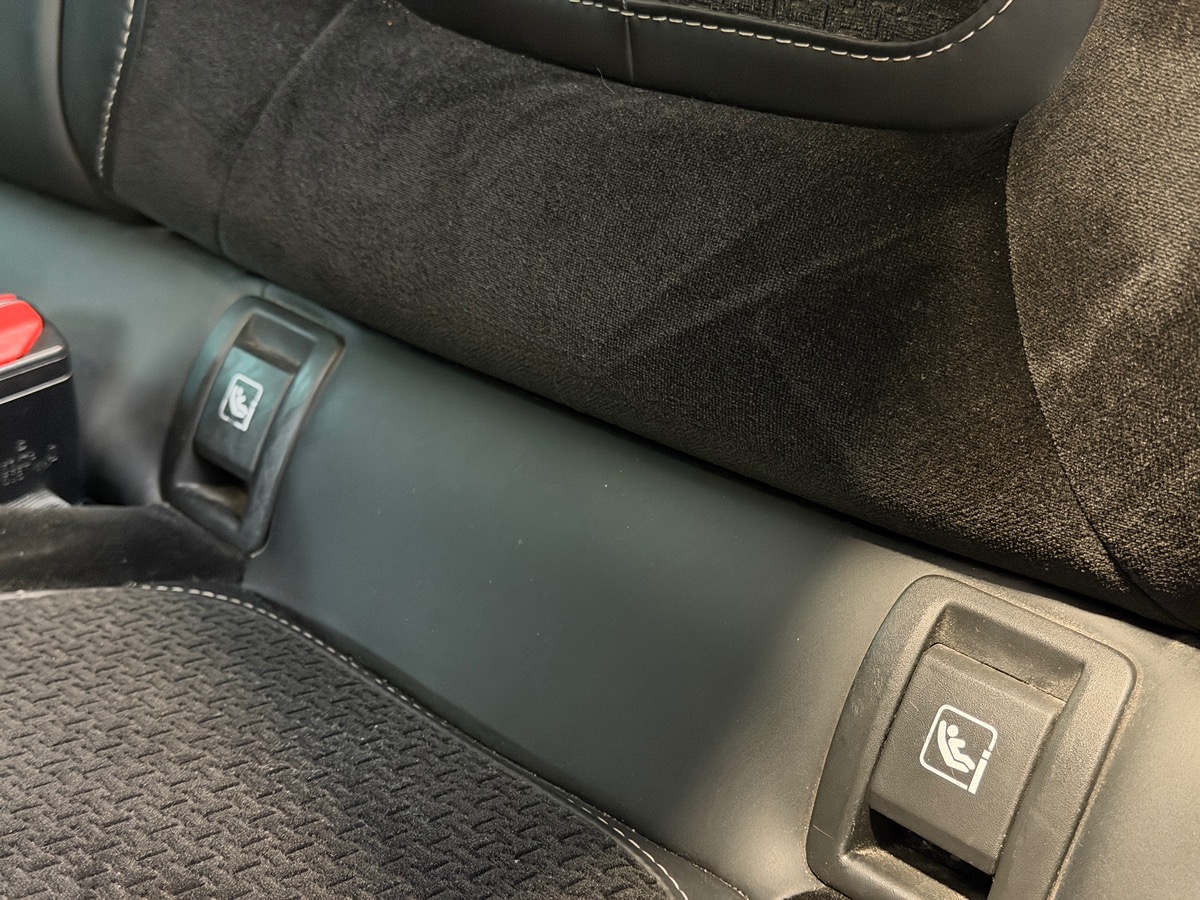 RENAULT Megane Estate IV DCI 130 cv Energy Intens / Attelage / Hifi BOSE / Caméra