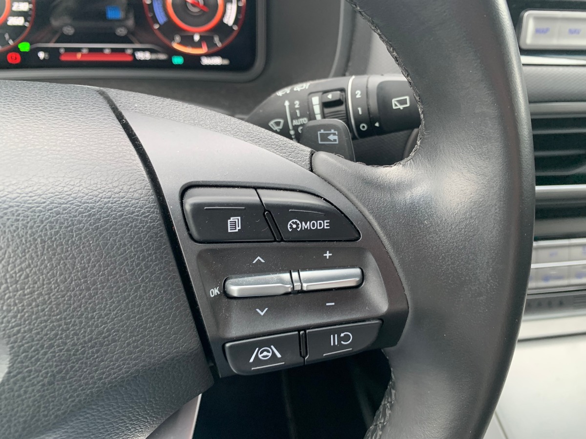 Hyundai Kona 136 | Creative | Caméra recul | Affichage tête haute | Assistance maintien trajectoire