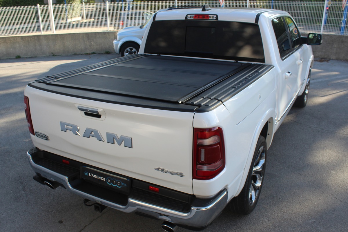 Dodge RAM CREW CAB 1500 5.7 V8 396 ch LARAMIE EDITION LONGHORN / RAM BOX / CARPLAY / ATTELAGE / E85