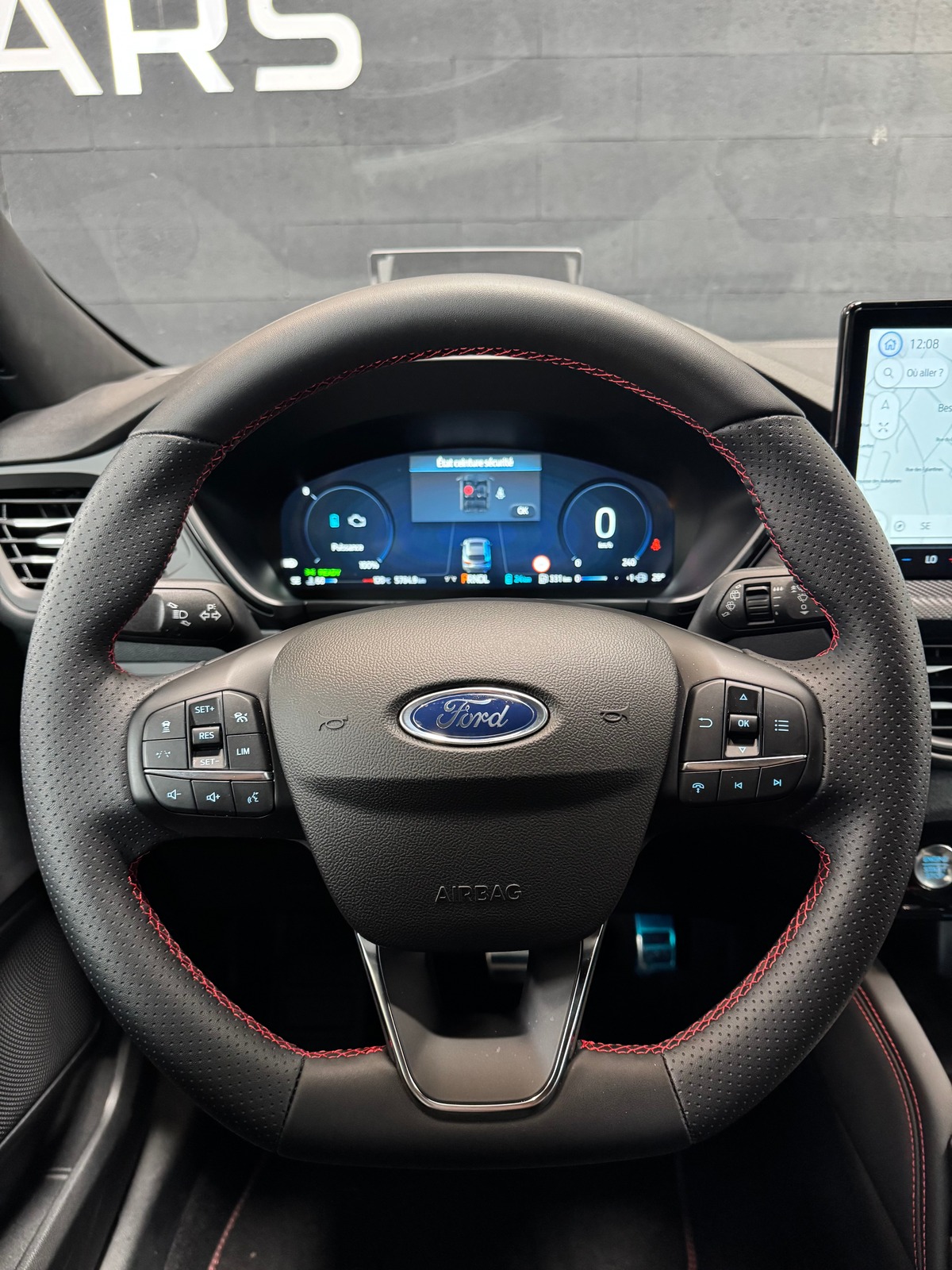 Ford Kuga 2.5 PHEV 243 CH ST-LINE X BLACK PACKAGE
