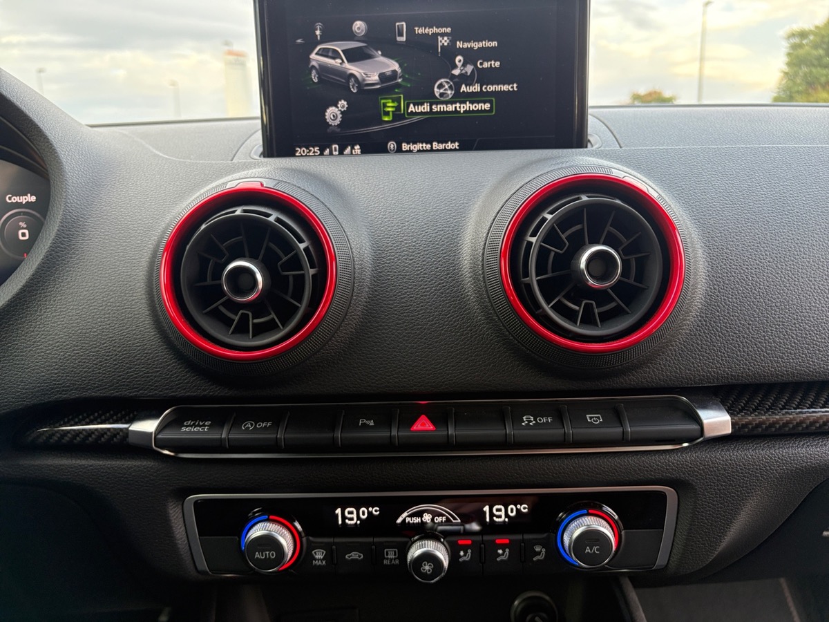 Audi RS3 Sportback 8V2 DAZA / TOIT OUVRANT / ORIGINE FRANCE / STAGE 2 PST PERFORMANCE 550 CH
