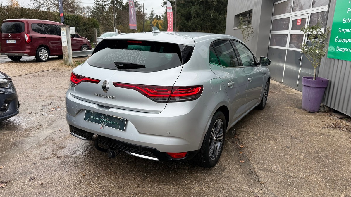 RENAULT Megane IV 4 dci 115 Chx EDC BOITE AUTOMATIQUE 06/2021 COCKPIT PHASE 2 CAMERA 68 300 Kms