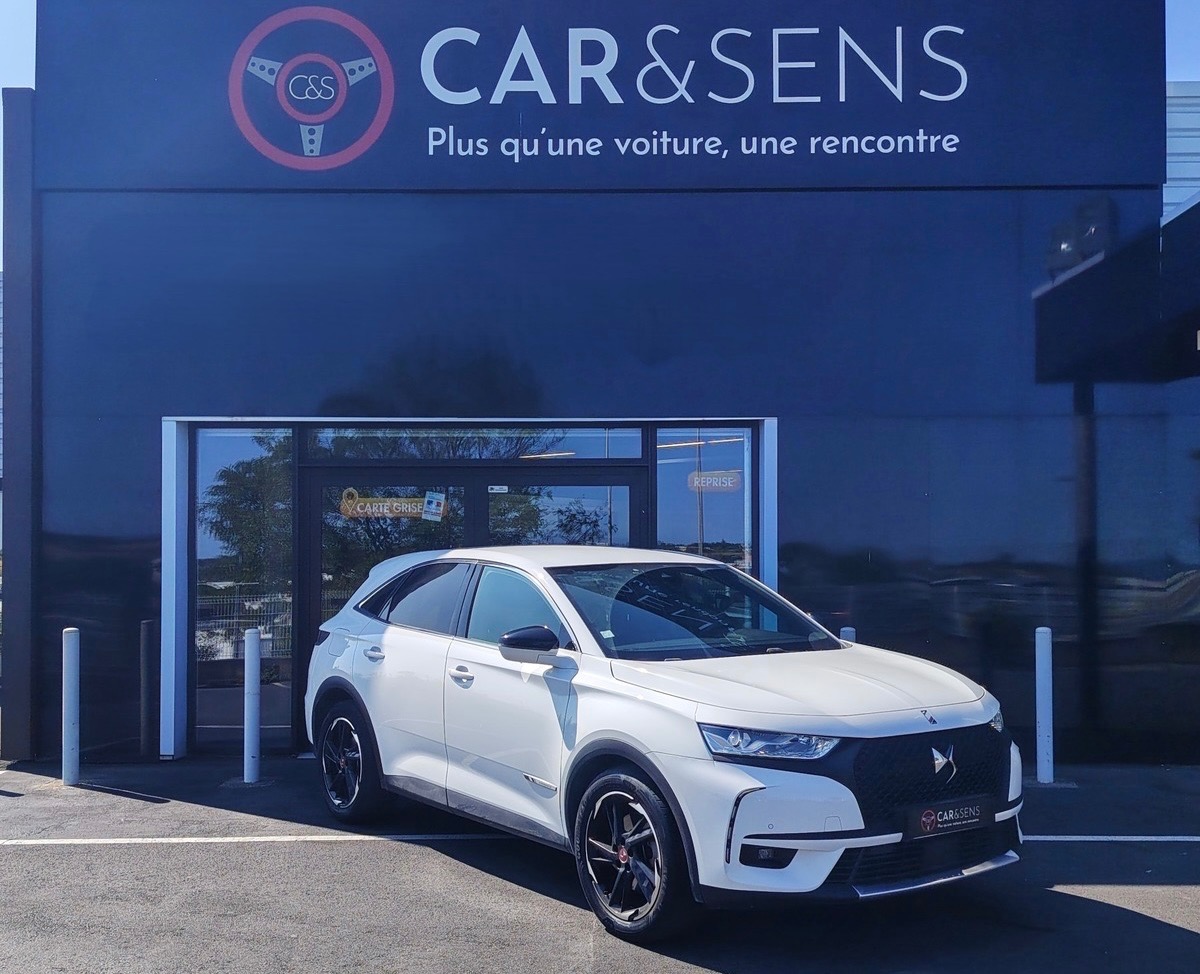 DS DS7 CROSSBACK E-TENSE 225 1.6 PERFORMANCE LINE / HYBRIDE / CARPLAY / FULL LED /