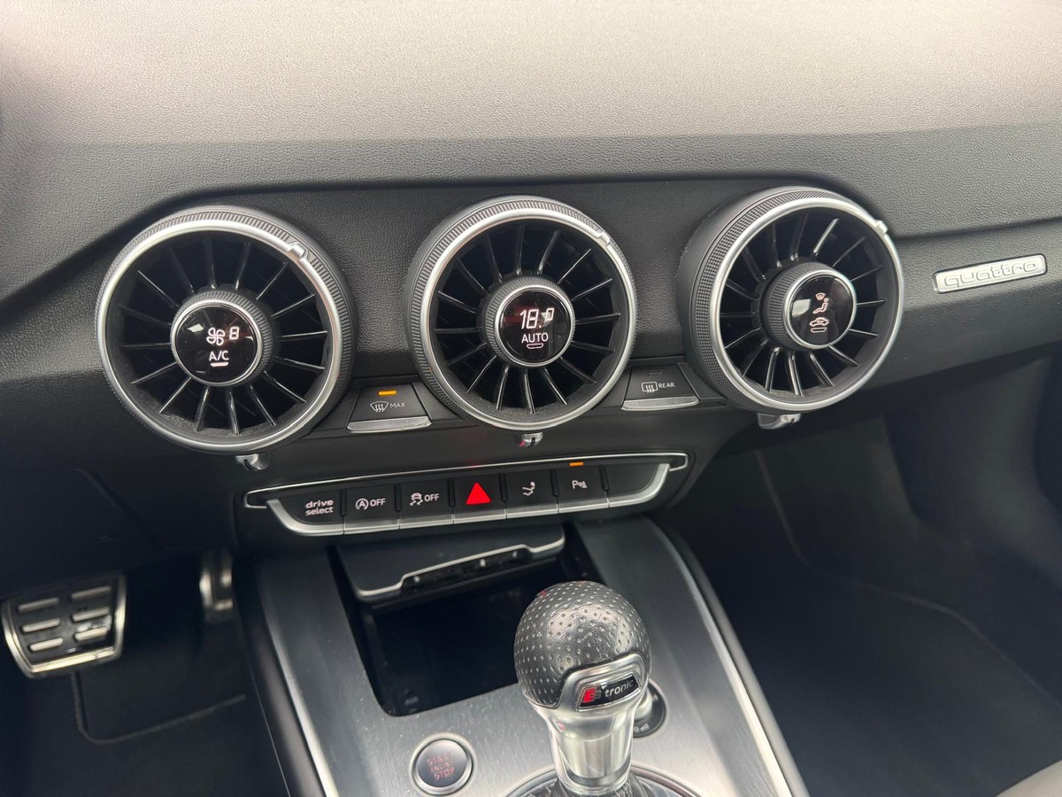Audi TT MK3 230CV 2.0 TFSI Quattro - Française - S-Tronic - S-Line