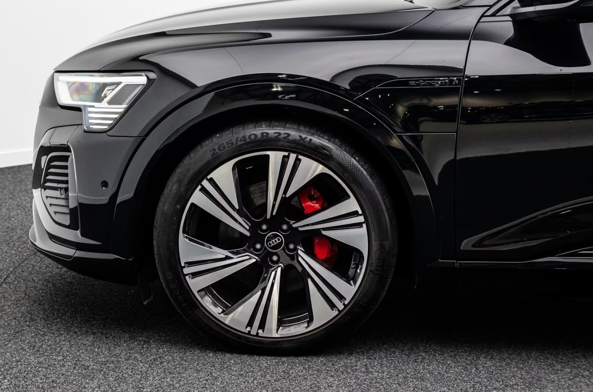 Audi Q8 e-tron 55 408ch S Line quattro Bang&Olufsen Toit ouvrant