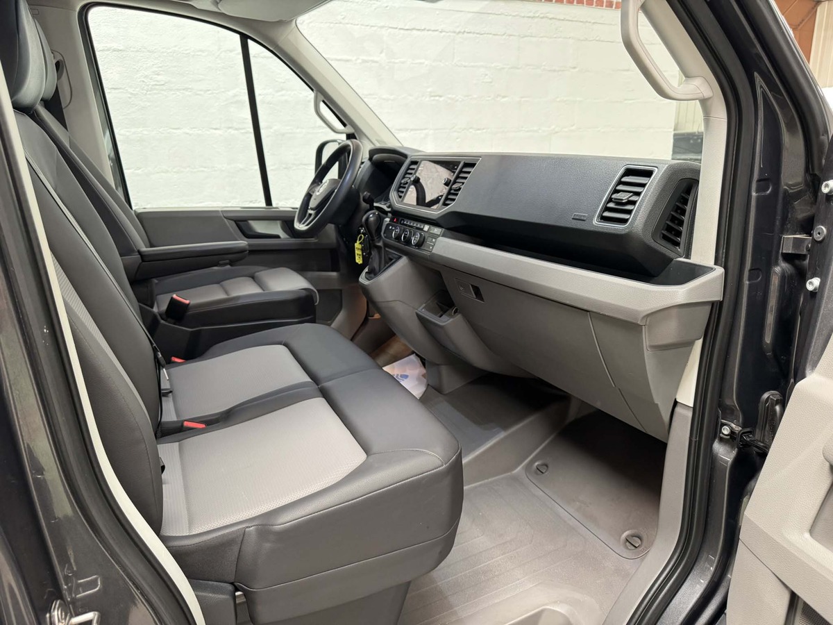 Volkswagen Crafter 35 L3H3 2.0 TDI 140cv DSG business line 41.017 kms