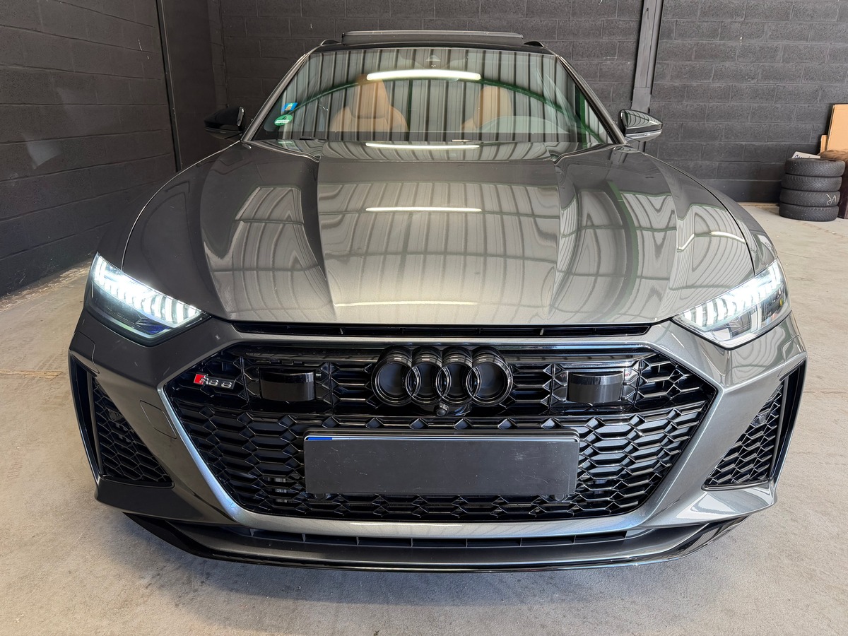Audi RS6 Avant C8 4.0 V8 600ch FREIN CERAMIQUE / TOIT PANORAMIQUE / SIEGE AV CHAUFFANT VENTILE