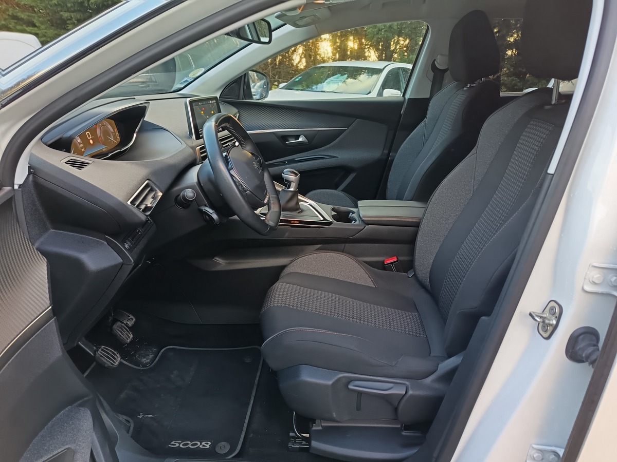 Peugeot 5008 1.5L HDI130 CH ACTIVE BUSINESS Gtie 6 mois
