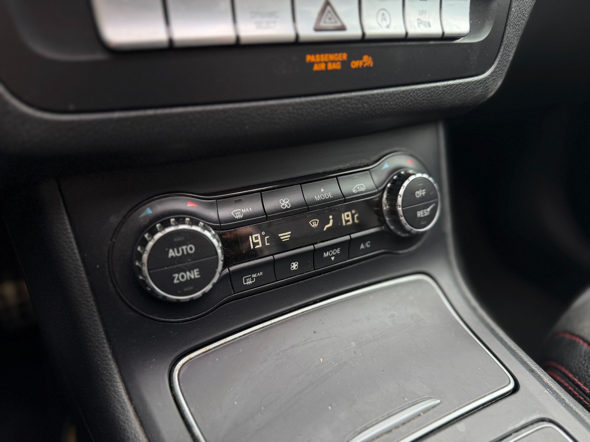 Mercedes-Benz Classe B 200 CDi Pack AMG fascination 2.1 CDi 7G-DCT 136 cv