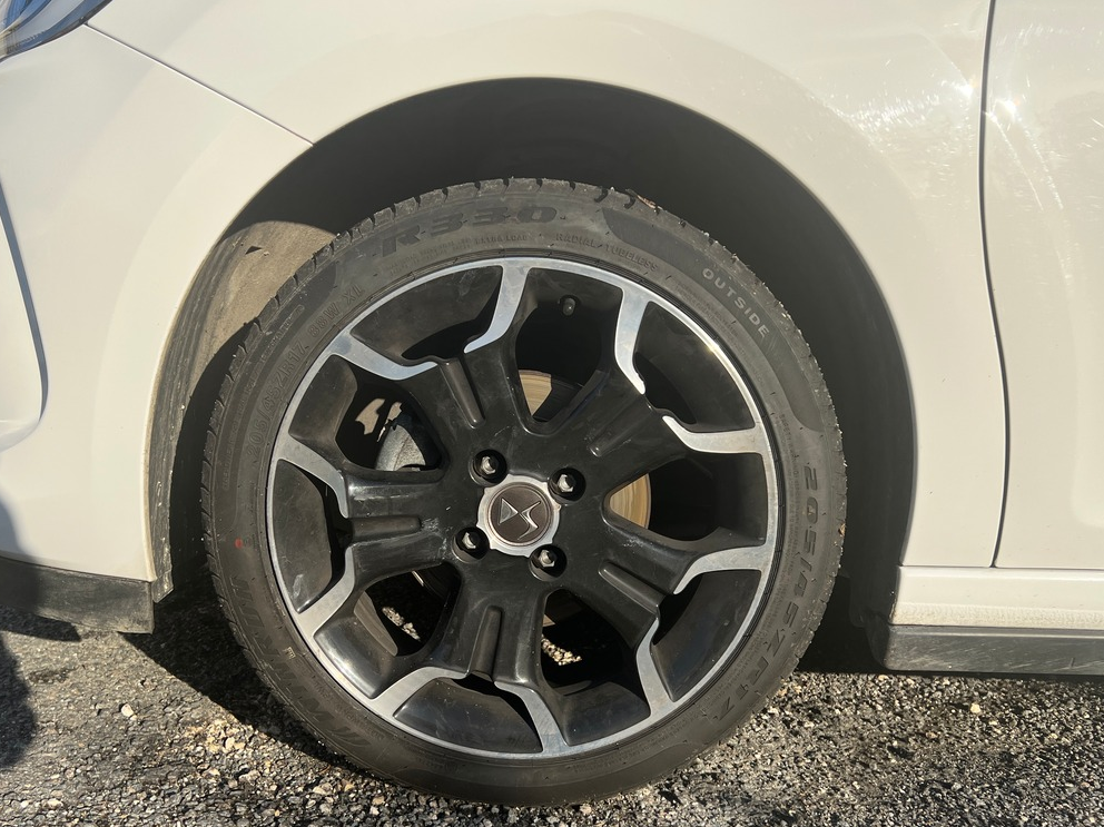 Citroën DS3 1.2 Puretech 130 ch  Finition SPORT - Aucun frais à prévoir - Historique Complet