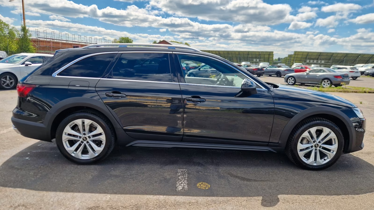 Audi A4 Allroad 40 TDI 204ch Avus quattro S tronic 7/Attelage/Caméra 360