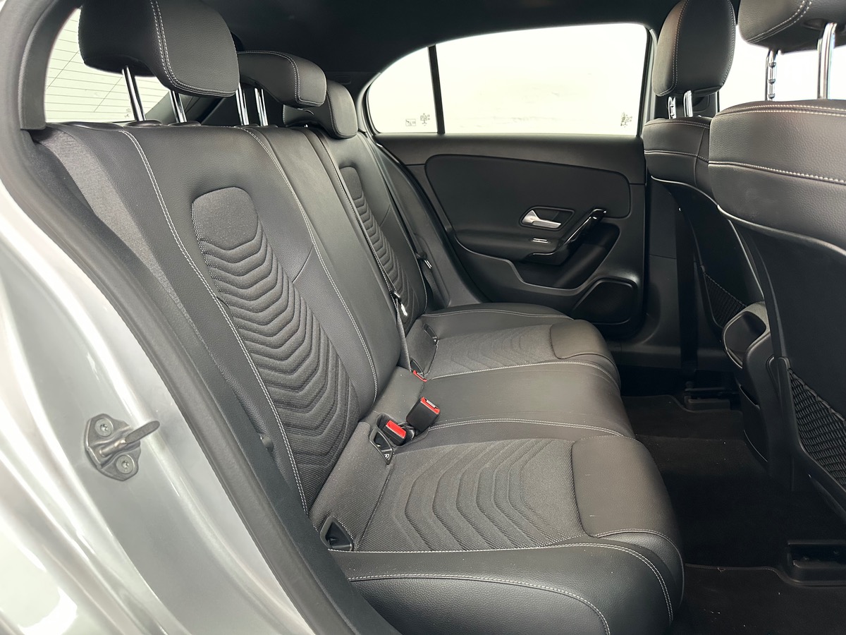 Mercedes-Benz Classe A 180 d 116ch Business Line 7G-DCT