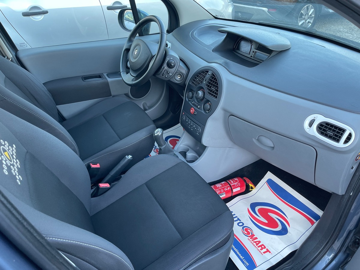 RENAULT Modus 1.2 16V 75 EXPRESSION 5P