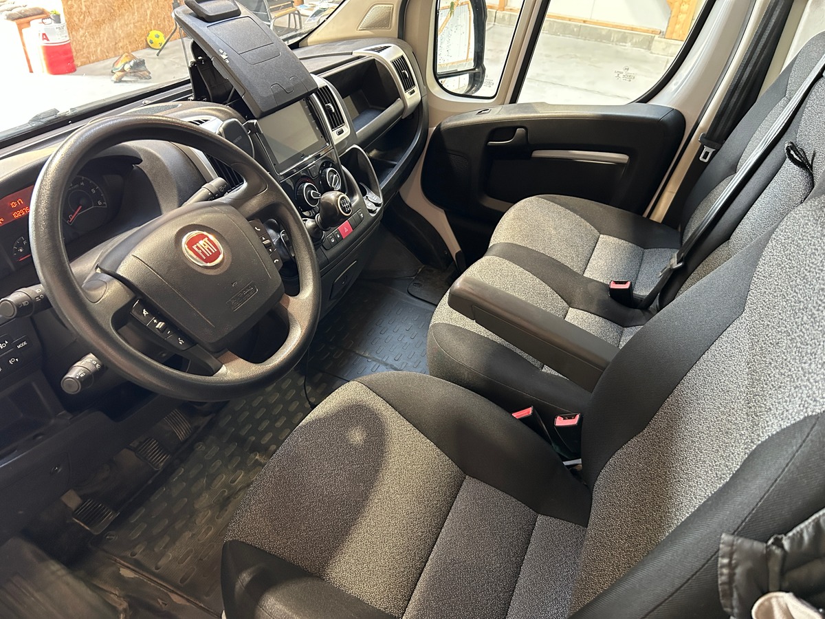 Fiat Ducato 2.3 MJTD 16V Fourgon moyen 120 cv - DISTRIBUTION ET VIDANGE NEUVE - GARANTIE