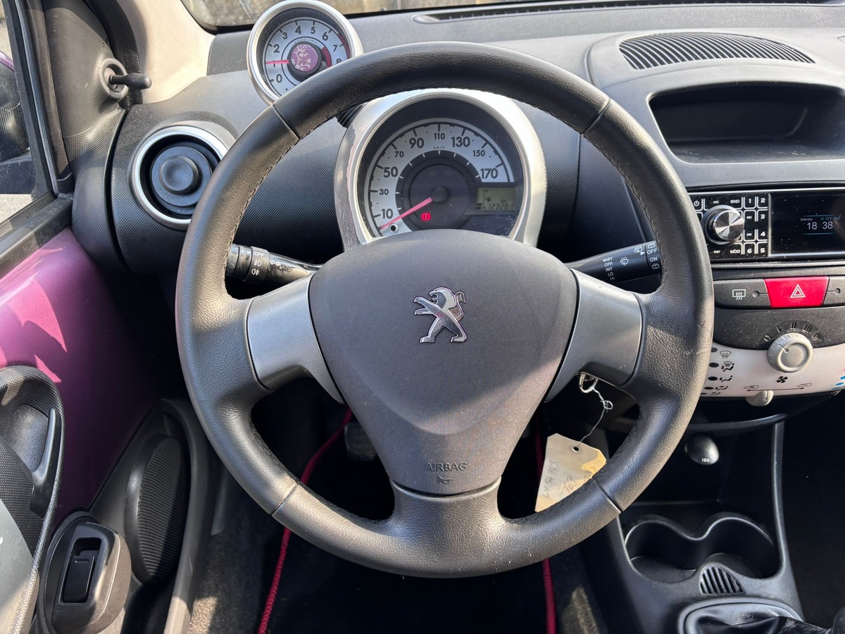 Peugeot 107 1.0 68 Envy 5 portes
