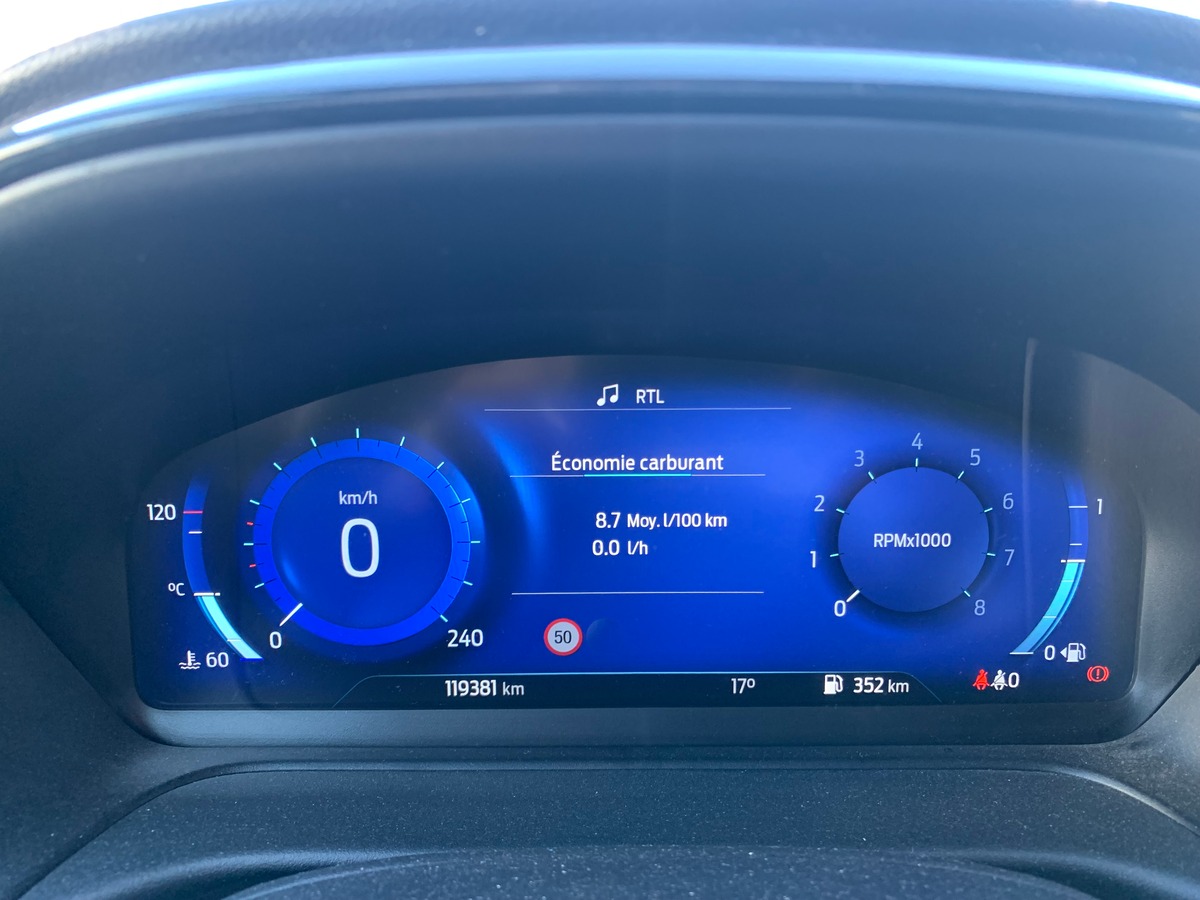 Ford Puma 125 | St-Line | 1iére MAIN | Attelage | Flexifuel équipé d'origine | Android Auto | Radar