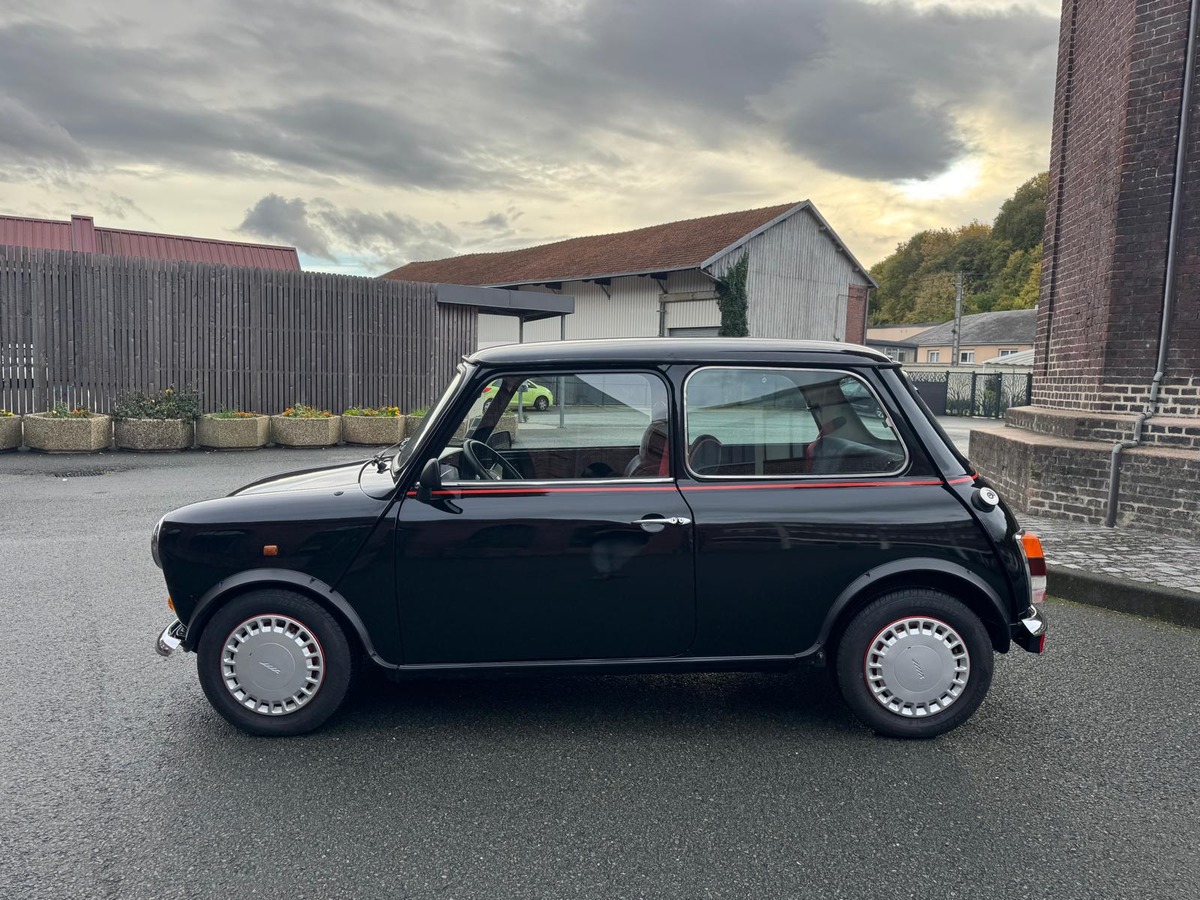 Mini Mini 1000cc 30eme anniversaire "Jet black"
