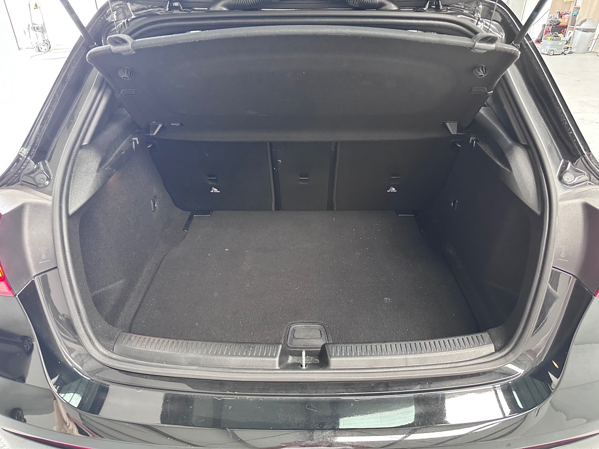 Mercedes-Benz Classe A IV (2) 200 D AMG LINE 8G-DCT