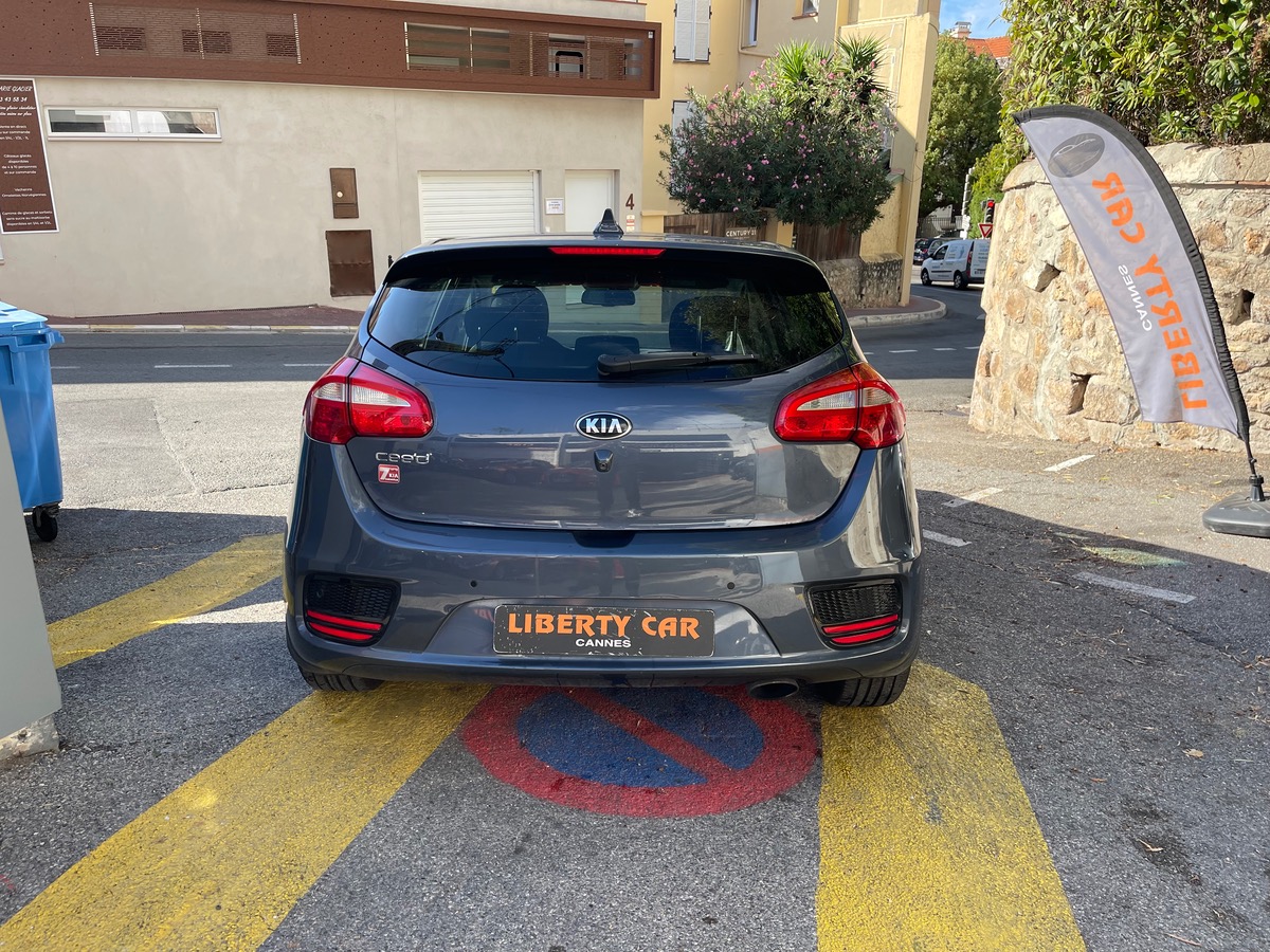 Kia Ceed 1.6 GDI 135 CV / Phase 2 / CarPlay / Caméra / GPS / Km Réel / Boite Auto