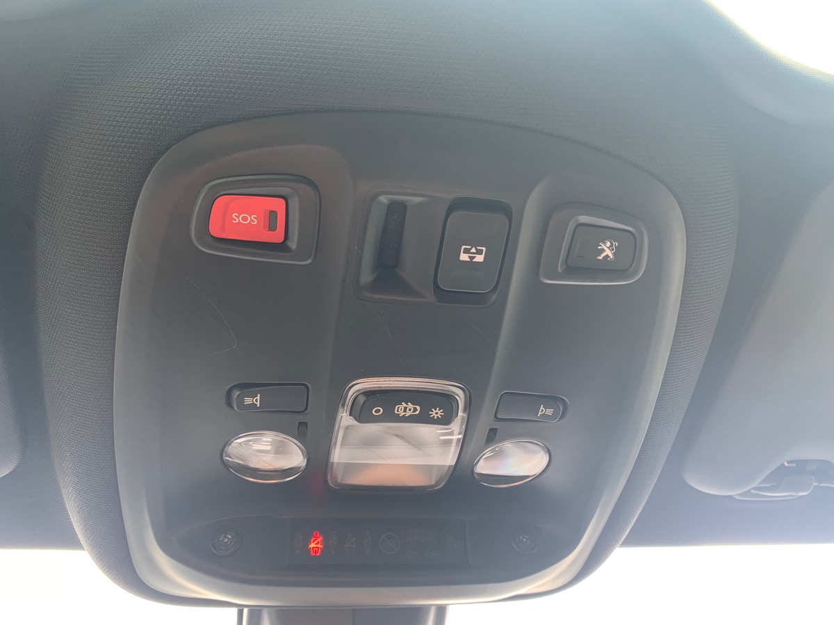 Peugeot 308 263 ch | GTI | Mirror Screen | Régulateur vitesse | Radar stationnement avant, arriére