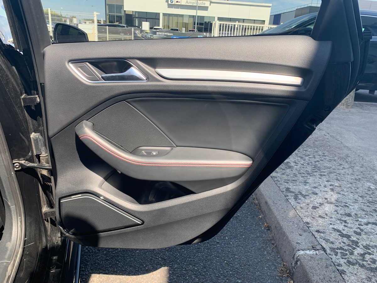 Audi S3 362 ch | Stage 1 | Toit ouvrant | Bang & Olufsen | Régulateur vitesse | Radars | Berline