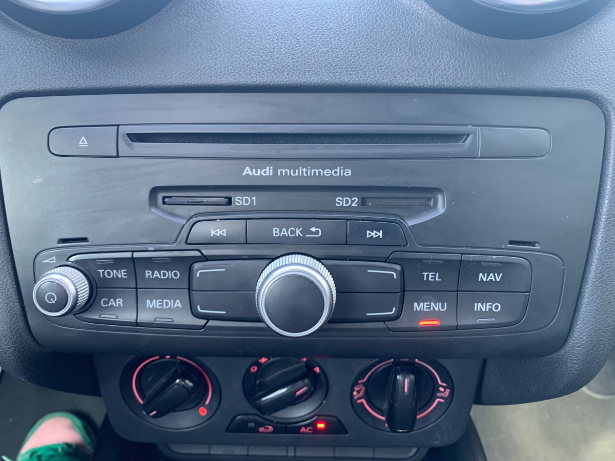 Audi A1 90 chevaux | Régulateur de vitesse | GPS |  Bluetooth | Climatisation | 3 Portes