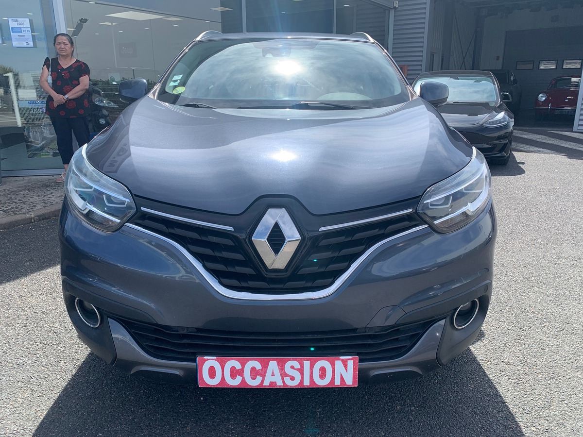 RENAULT Kadjar 130 | Intens | Caméra recul | Régulateur vitesse | Attelage amovible | Roue secours