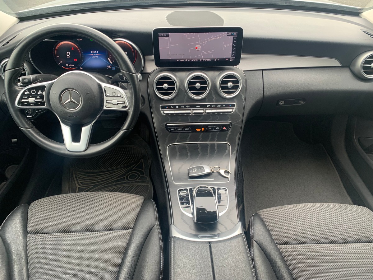 Mercedes-Benz Classe C IV (2) 200 Amg Line | 184 ch |  9G-TRONIC | Caméra recul | Sièges avant sport