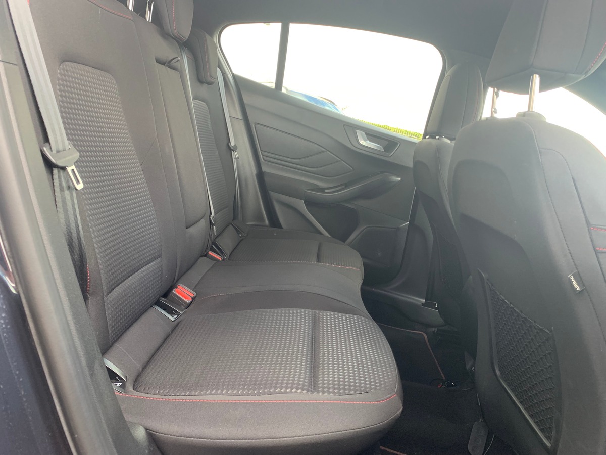 Ford Focus 125 ch | ST-LINE X | Caméra de recul | Apple car play Android auto | Régulateur vitesse