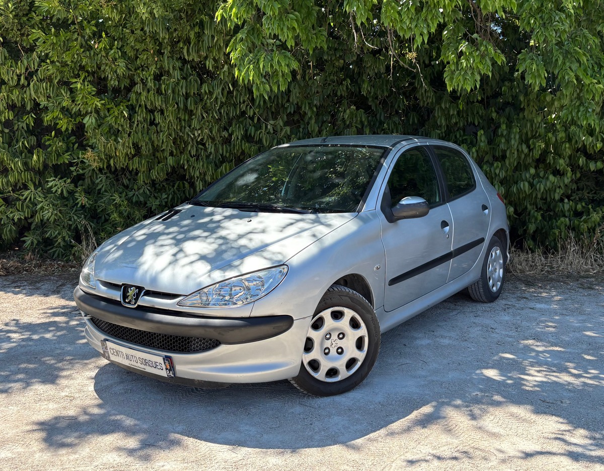 Peugeot 206