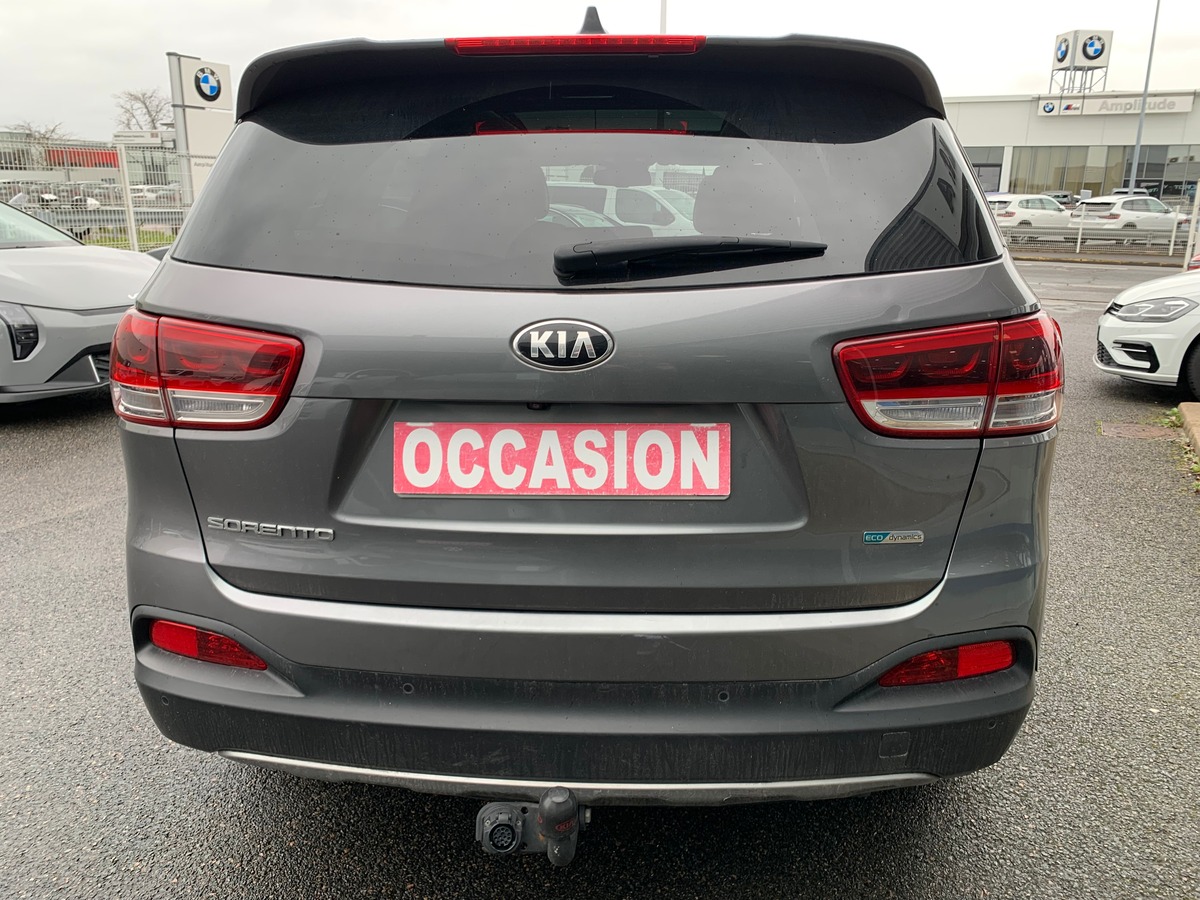 Kia Sorento 200 ch | Premium | 7 Places | AWD | Toit ouvrant panoramique | GPS | Régulateur vitesse