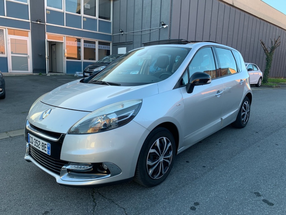 RENAULT Scenic 1.6 DCI 130 CV BOSS 4XCBL