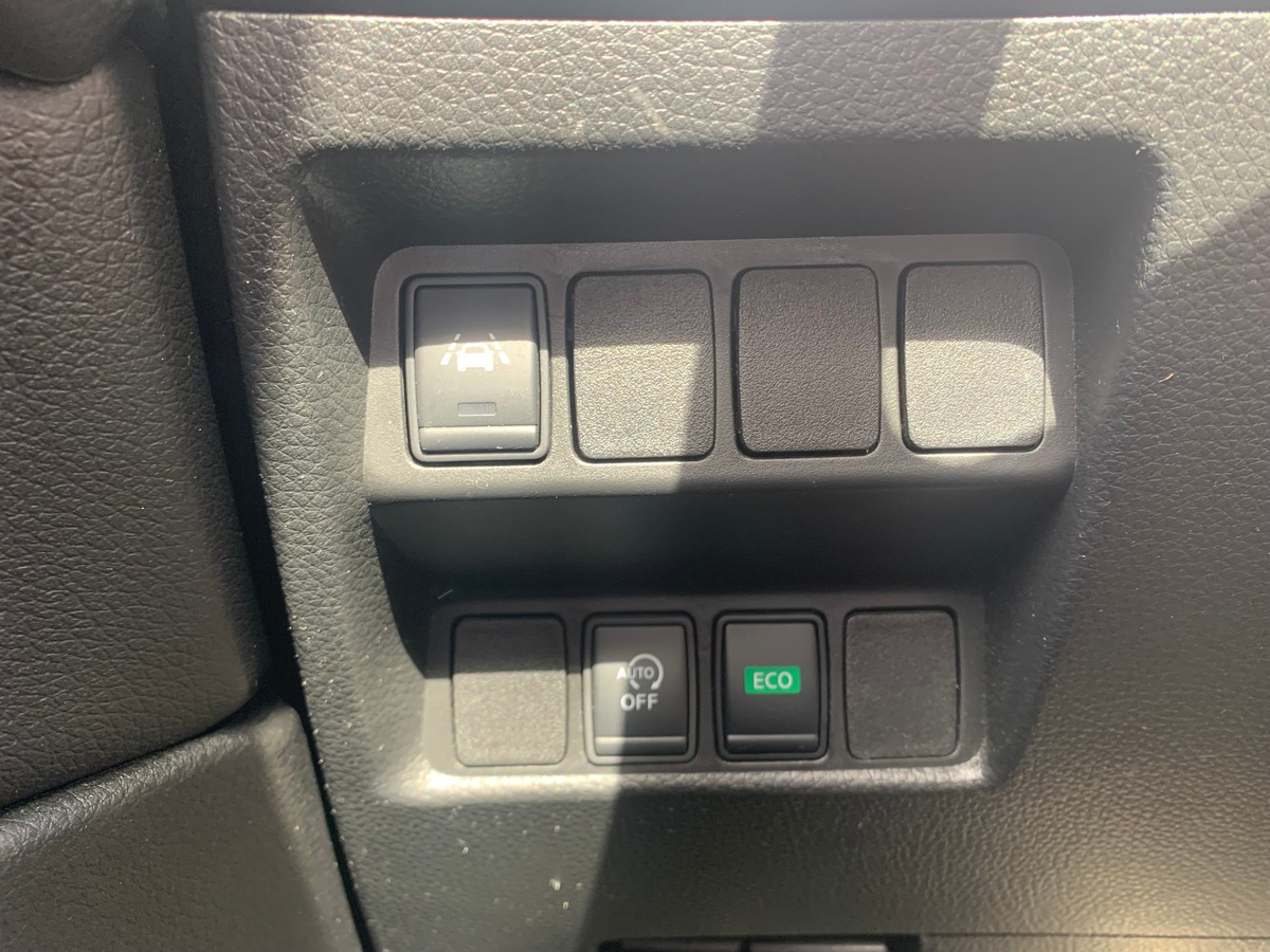 Nissan Qashqai 115 | Acenta | Toit panoramique | Caméra de recul | Régulateur vitesse | Roue secours