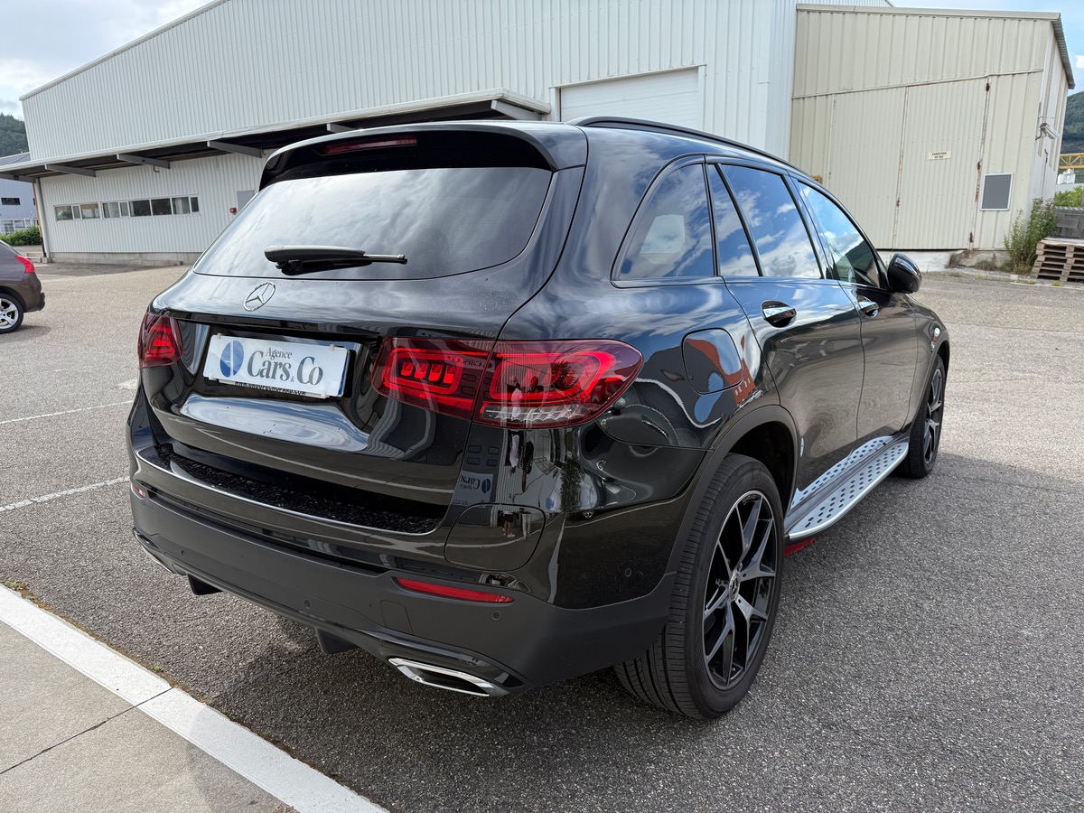 Mercedes-Benz Class GLC 300de AMG line 2.0 4MATIC 9G-TRONIC, Suivi COMPLET MERCEDES, Attelage élect
