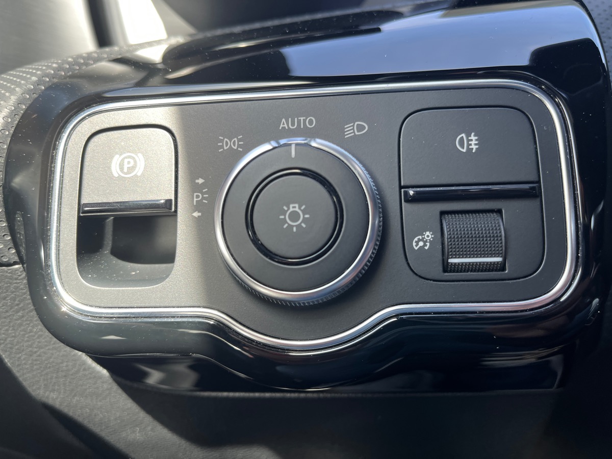 Mercedes-Benz Classe A 220 190ch 4Matic  AMG Line 7G-DCT, Suivi complet Mercedes, TO, Caméra 360°