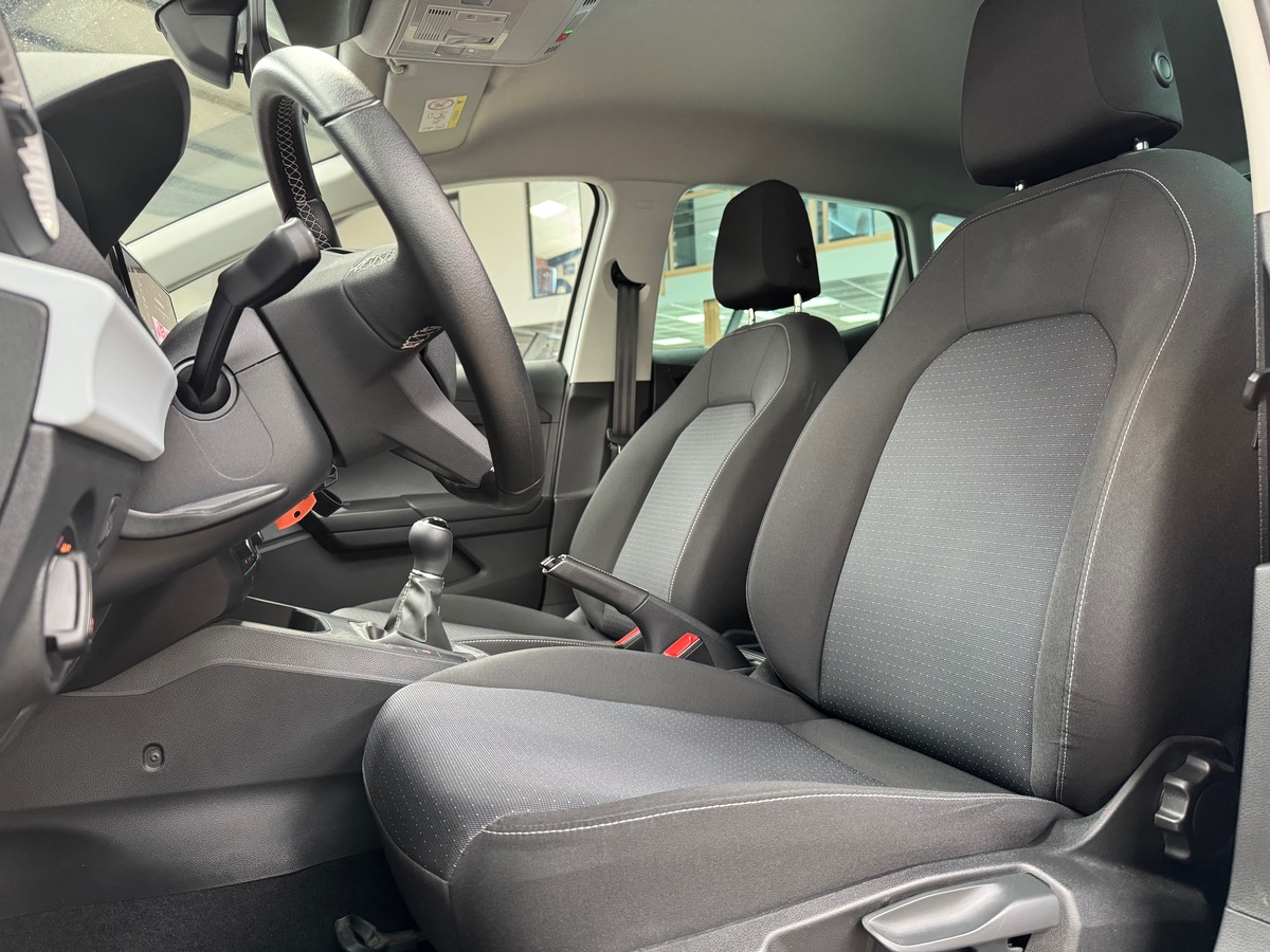 Seat Ibiza 1.0 ECOTSI 95CV URBAN 1ERE MAIN/CARPLAY F