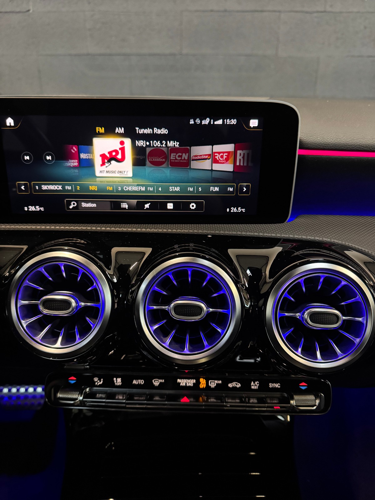 Mercedes Benz Classe A 180 d 116ch AMG Line 7G-DCT