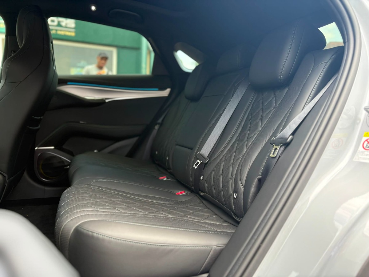 BYD SEALION 7 82.5 kwh - 313 CH - RWD - Confort