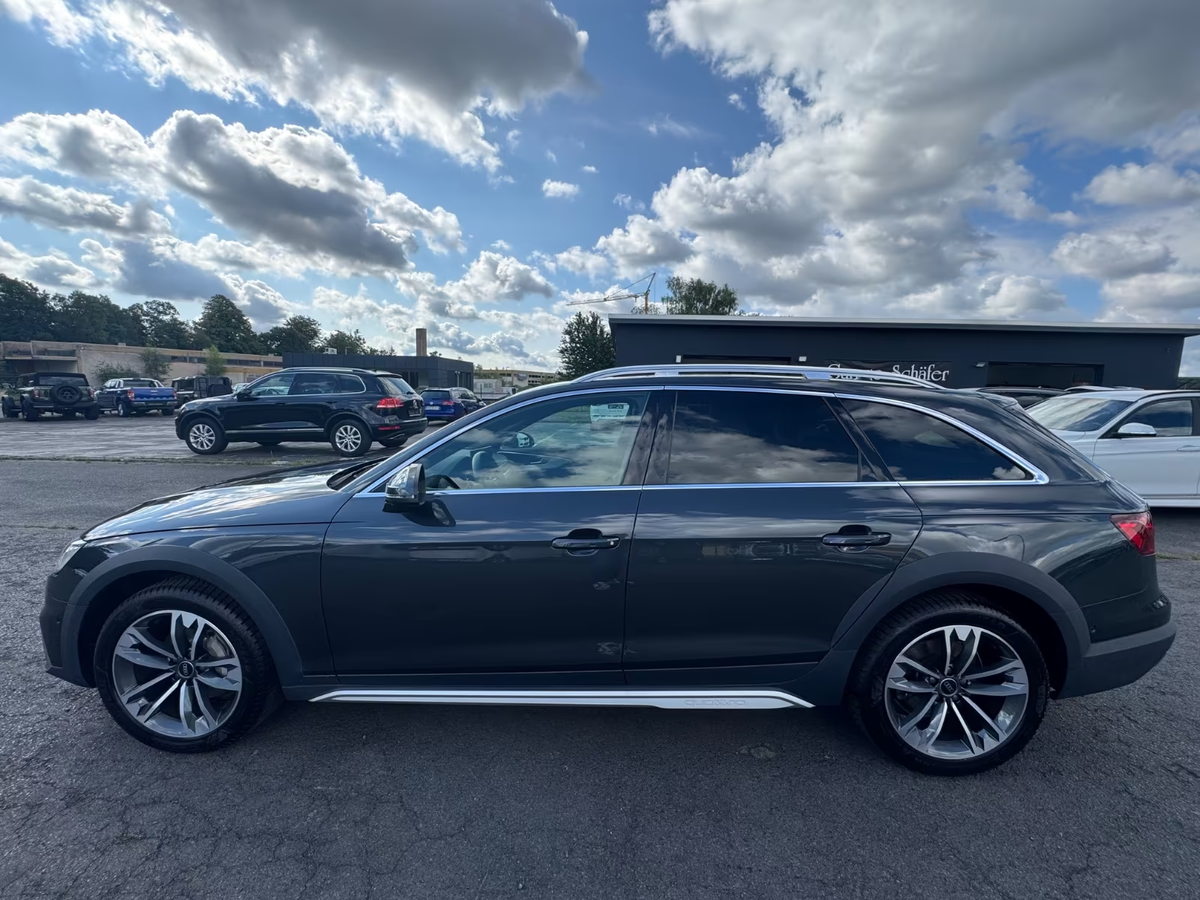 Audi A4 Allroad 40 TDI 204ch Avus quattro S tronic 7/Attelage/Caméra360/Gris Manhattan