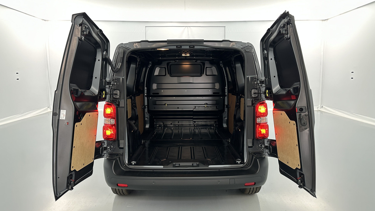 Citroën Jumpy M 2.2 BlueHDi 180 ch EAT8 | 26800 euros hors taxes | Pack Sécurité | PLUSIEURS COLORIS