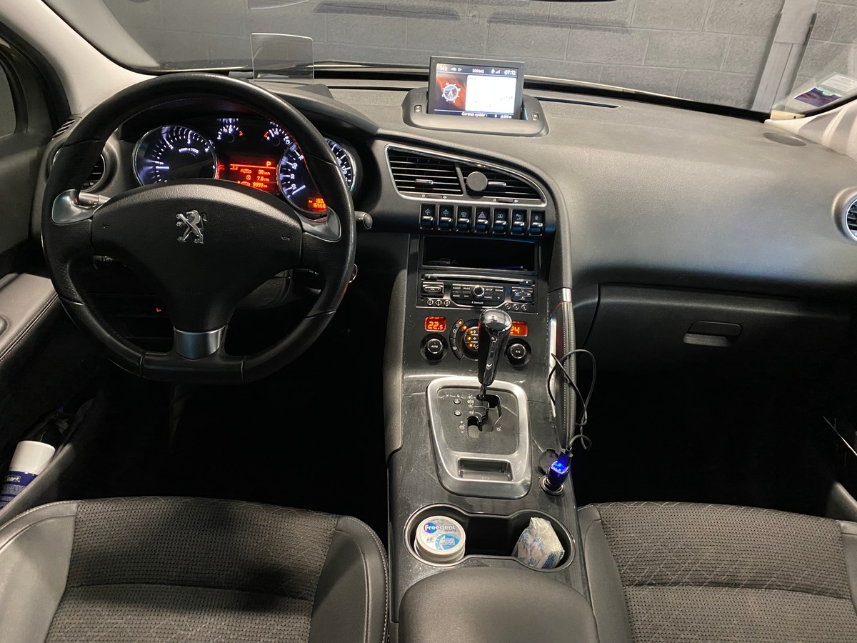 Peugeot 3008 1.6 BlueHDi 120ch EAT6 Allure