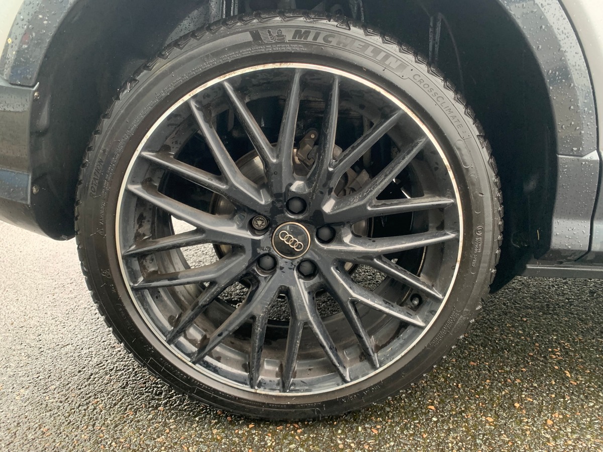 Audi Q2 115 ch | Sport | Toit ouvrant | Régulateur vitesse | Radar | Bluetooth | Coffre électrique