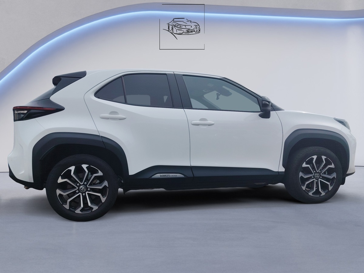 Toyota Yaris Cross DESIGN PACK CARGO