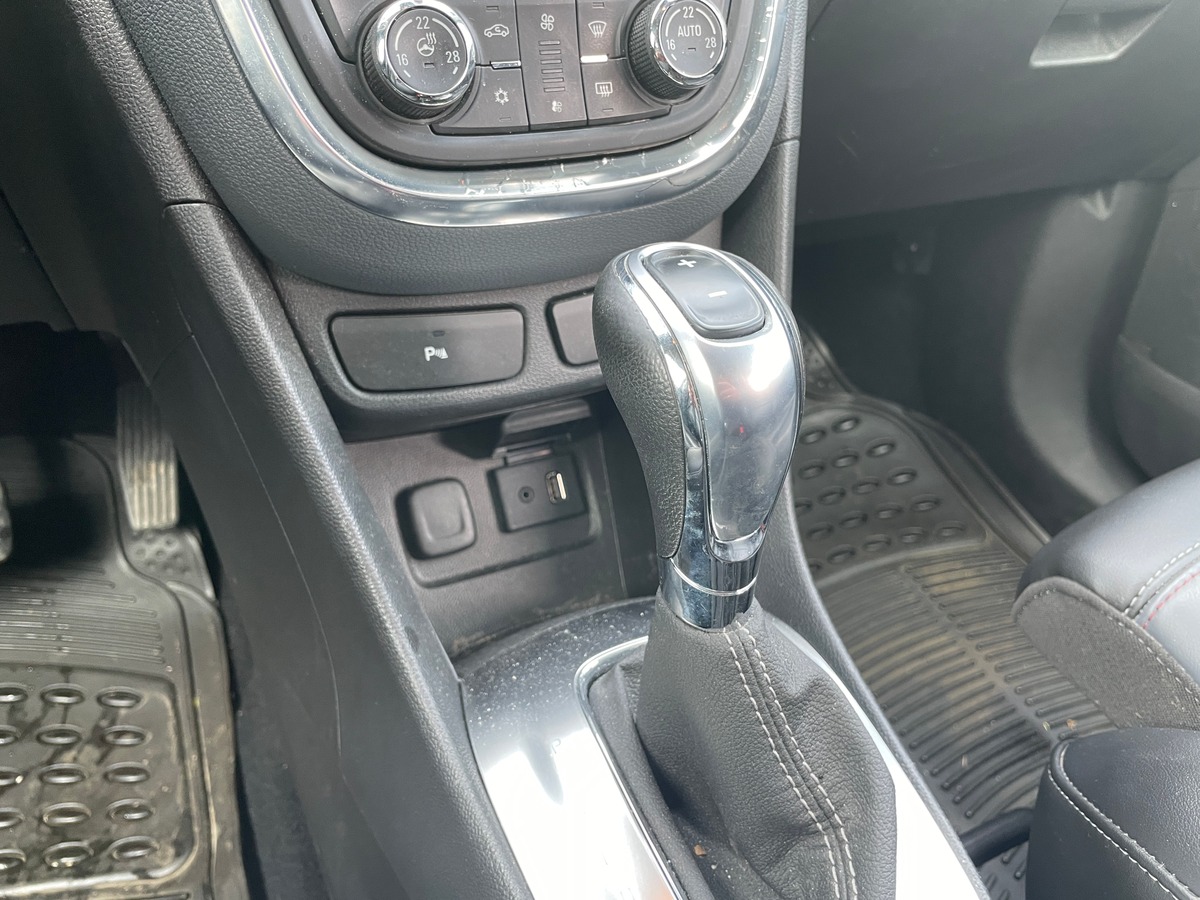 Opel Mokka 1.4 Turbo 140 ch 4*2 Version Cosmo Pack - 1er Main avec Historique Complet